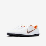 Chuteira Nike VaporX 12 Club