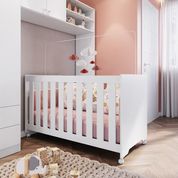 Berço Infantil Bebê Aconchego Rodízios 3 Regulagens de Altura Elegante Branco Completa