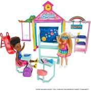 Playset e Boneca Barbie - Club Chelsea - Diversão na Escola - Mattel