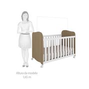 Quarto Infantil com Minicama Montessoriana Berço Americano e Estante Retrô Móveis Peroba Branco/Carvalho