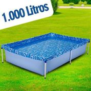 Piscina estrutural retangular com capacidade de 1000 litros