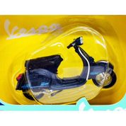 Miniatura - Moto - 1:18 - Maisto Vespa Motor Scooter - 76 VESPA 125 ET3 PRIMAV