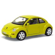 Miniatura - Carro - 1998 Volkswagen New Beetle - 1:18 - Bburago - AMARELO