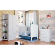 Quarto Infantil com Berço Mini Cama Cloe, Guarda Roupa com Prateleiras e Cômoda Móveis Peroba Branco