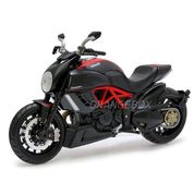 Ducati Diavel Carbon Maisto 1:12 Preto