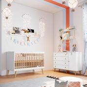 Quarto de Bebê Retrô Cômoda 4 Gavetas com Porta Cris Berço 3 em 1 Lígia Branco Fosco com Bétula Carolina Baby