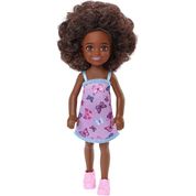 Boneca Barbie Família - Chelsea Club - Menina Negra Vestido Borboletas Hgt03