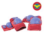 Kit de Proteção Mulher Maravilha (M) - Liga da Justiça Bel