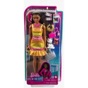 Boneca Barbie Brooklyn + Pet Vida Na Cidade - Mattel HGX53