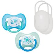 Kit 2 Chupetas Buba Comfort Tam2 Noturna Foguete Com 2 Capas