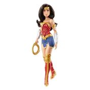 Boneca Articulada - 32 Cm - DC Comics - Core Fashion Doll - Mulher Maravilha - Mattel