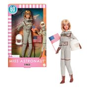 Boneca Barbie Astronauta - Miss Astronaut 1965 - JBJ48 - Barbie Signature - Mattel
