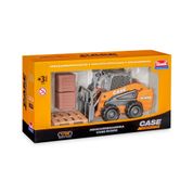 Brinquedo Trator Empilhadeira Case Mini Carregadeira Sv300 B